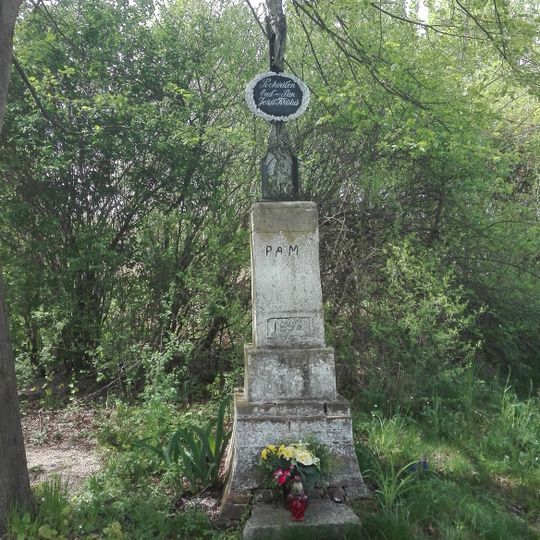 Kříž v ulici K Pilotovi