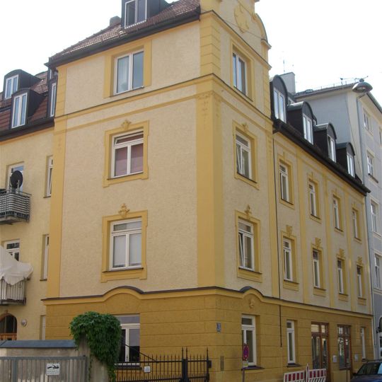 Mietshaus