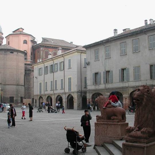 Piazza San Prospero