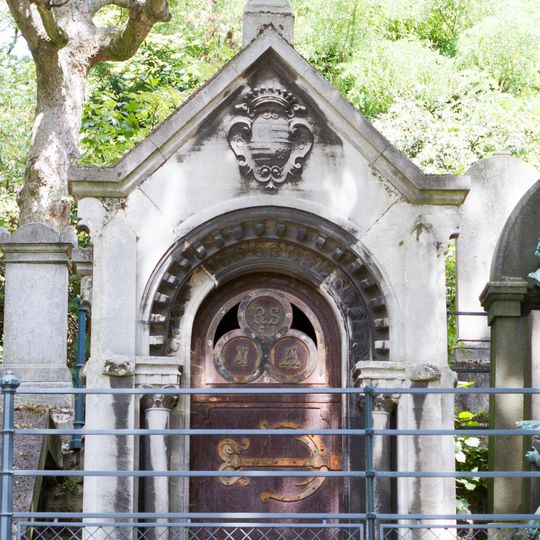 Grave of Marie-Joseph Vaysse de Rainneville