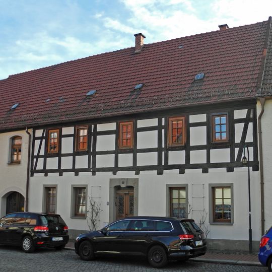 Wohnhaus in offener Bebauung Rosenstraße 7
