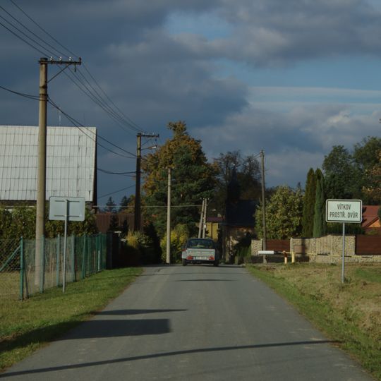 Prostřední Dvůr