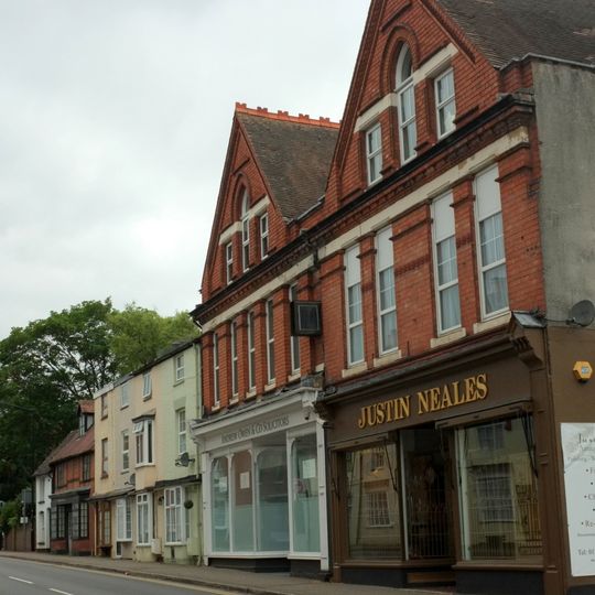 Rose And Crown House