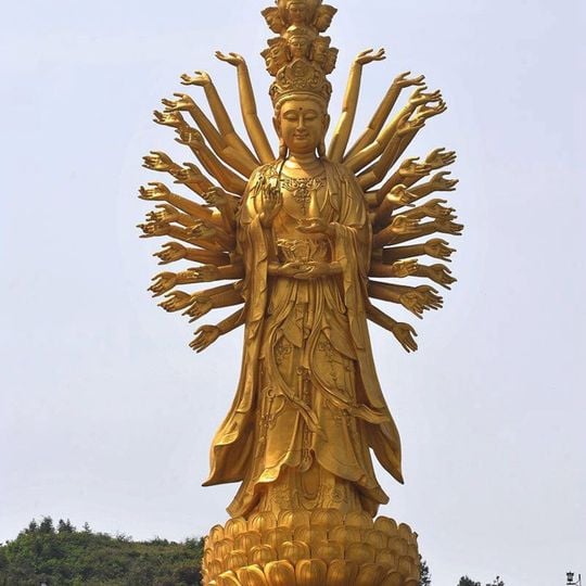 Guanyin de Mil Manos y Mil Ojos