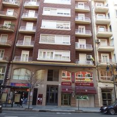 Edificio en Avenida del Oeste 30, Valencia