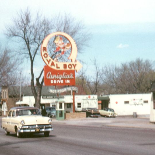 Mister C's