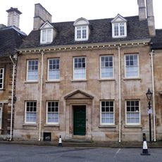 20, St George's Square