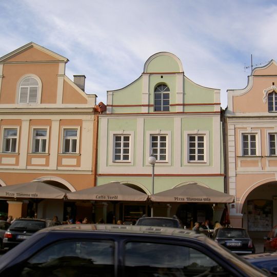 Náměstí Míru čp. 128