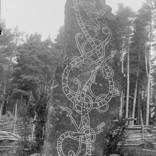 Näsby Runestone