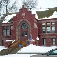 Pipestone Public Library