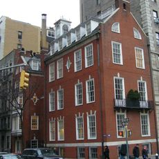 Lewis G. Morris House