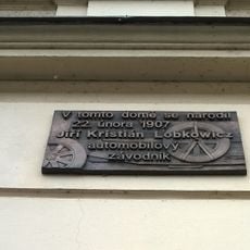 Pamětní deska Jiřímu Kristiánu Lobkowiczovi na domě Palackého 440 v Turnově