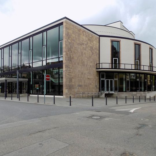 Städtisches Spiel- und Festhaus