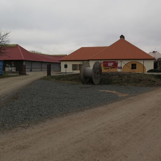 Zemědělský dvůr Požáry