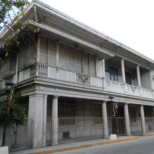 Hizon-Singian House