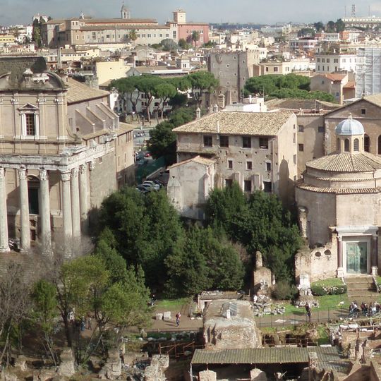 Necrópole do Templo de Antonino e Faustina