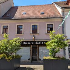 Wohnhaus in geschlossener Bebauung Hauptstraße 33