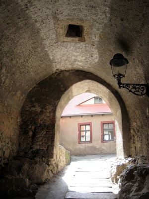 Entrance 4