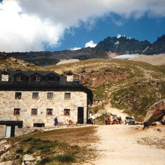 Refuge Frédéric Chabod