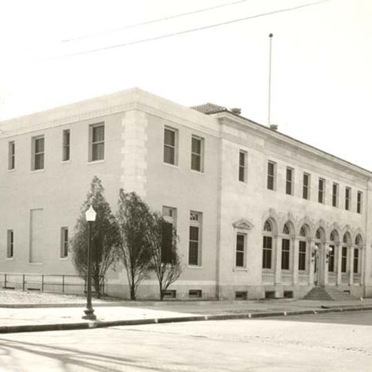 United States Post Office and Courthouse