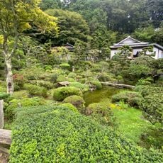 閼伽井嶽薬師