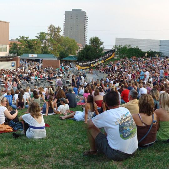 Lifestyle Communities Pavilion