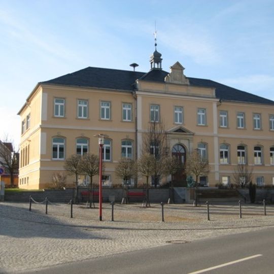 Schule, ohne westlichen Anbau Hauptstraße 35