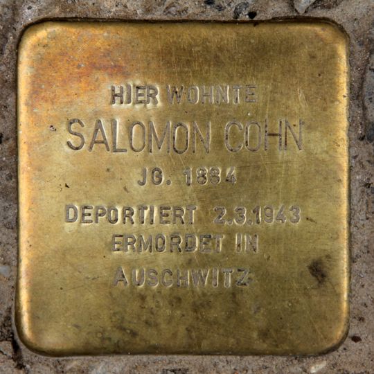 Stolperstein en memoria de Salomon Cohn