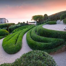 Etretat Gardens