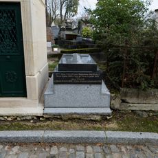 Grave of Vallin