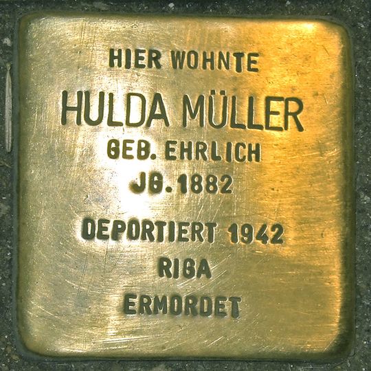 Stolperstein en memoria de Hulda Müller