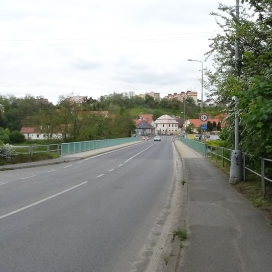 Most Lobezské ulice přes Úslavu v Plzni-Lobzech