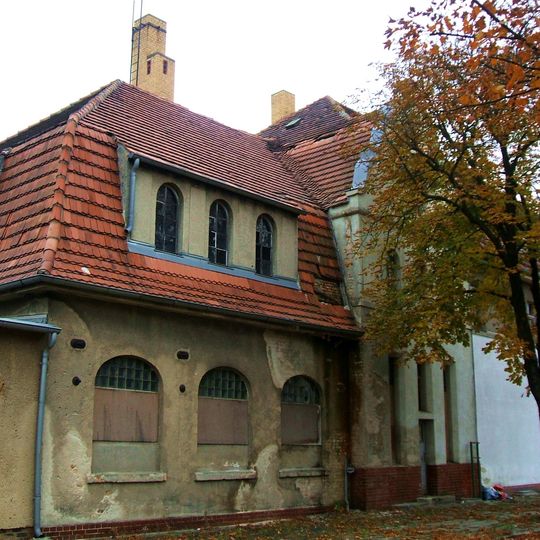 Kaufhaus August-Bebel-Platz 2