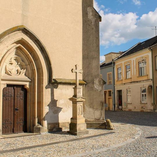 Kříž v Mohelnici na Kostelním náměstí