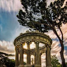 El Capricho Park