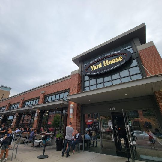 Yard House