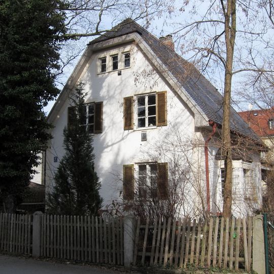 Schlichtes Einfamilienhaus
