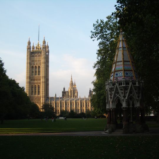 Victoria Tower Gardens