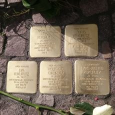 Stolpersteine dedicated to Fam. Kukurutz