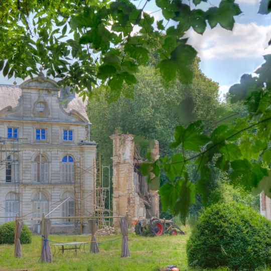 Château de Humières