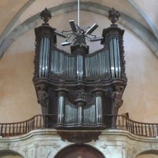Pipe organ of Saint-Sauveur cathedral in Vabres-l'Abbaye