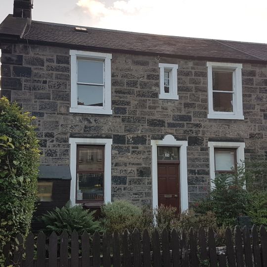 Edinburgh, Gardner's Crescent, 25, 28 Rosebank Cottages