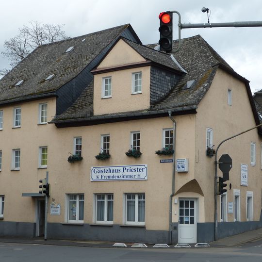 Westerwaldstraße 10
