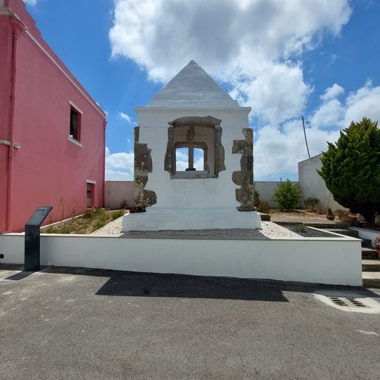 Cruzeiro de Atouguia da Baleia