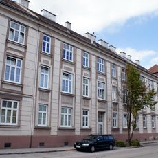 Wohnhaus, Teil einer Gebäudegruppe