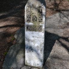 Míľnik, hraničný kameň, medzník I.