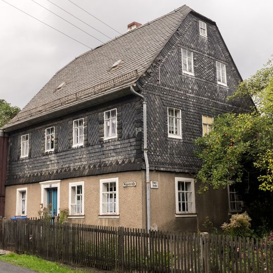 Häuslerhaus Weigandstraße 28