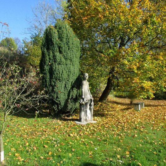 Socha v Nepomuku v Nádražní ulici