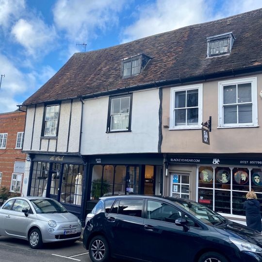 18-20, George Street