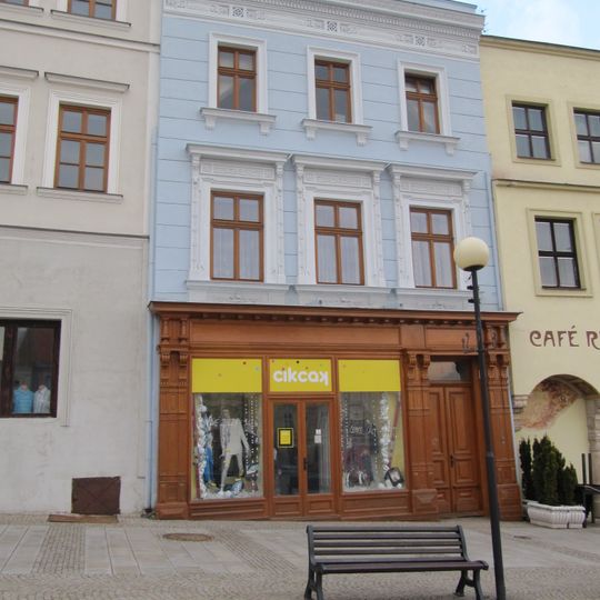 Masarykovo náměstí 8